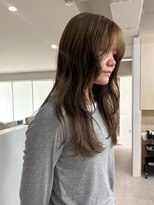 ディー(DEE) beige color