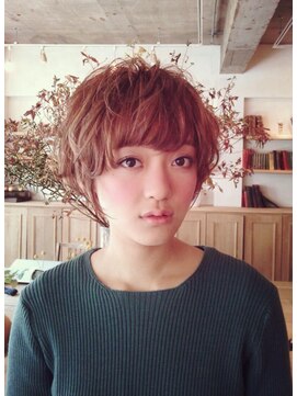 アーツ 新宿(arts) くせ毛風厚めバングショート♪　30代40代50代