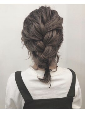 バレッタ (Barrette) ハイライト×グレーアッシュ