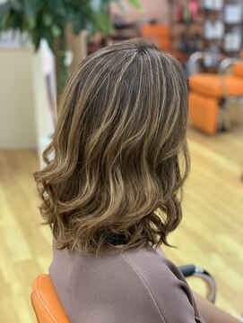 ヘアーサロンイーグル(Hair Salon Eagle) ハイライトグラデーション