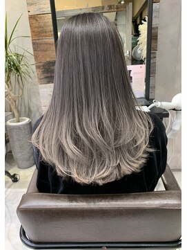 トルネード(TORNADO) モノトーングレージュハイライトバレイヤージュ