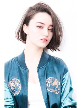 モニカ 西宮北口(Monica) 前髪なしショート・ ボブショート・ くすみブルー・ 透明感