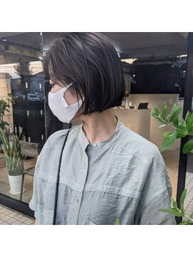 ローハ アゲオ(Lowha -ageo-) シンプルボブ×外国人風透明感カラー