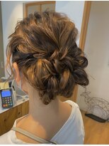 ネオリーブニコ 大井町店(Neolive Nico)&nbsp;前撮りヘアセット　ブライダルヘア　ゆるアップ