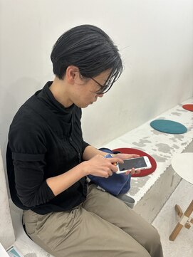 エンドリンク(endlink) センターパート黒髪ショート