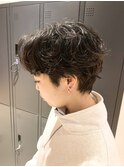 朝ラクハンサムショートパーマ/横山大樹