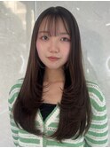 ハイライトカラーミルクティーベージュレイヤーカット