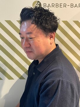 バーバーバー アカバネ(BARBER-BAR AKABANE) 気になるボリュームカバーにメンズパーマ アップスタイル#3