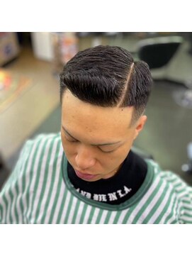 バーバーショップイシカワ(BARBER SHOP イシカワ) 濡れパンサイドパートスタイル