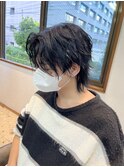 センターパートウルフ