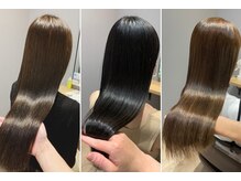 ≪業界初の髪質改善矯正を採用≫現役美容師の意見を元に開発された、多様な髪質に対応する髪質改善矯正。