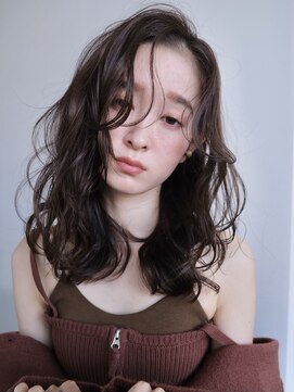 シア 表参道(SHEA.) 小顔カット・ニュアンスふわパーマ