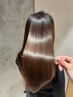 《スタイリストが薬剤塗布からアイロンまで担当》　髪質改善縮毛矯正＋カット