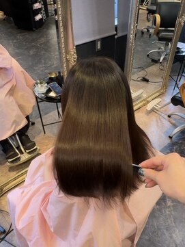 オーロ(ORO) 髪質改善/透明感カラー/アルカリ酸熱トリートメント/縮毛矯正