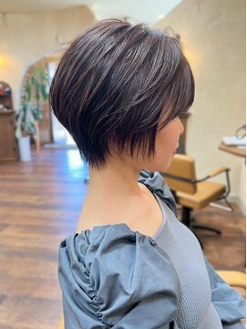 プリモ ココ 鍋島店(Primo coco.) グレージュカラー 透明感カラー ショートヘア 30代40代