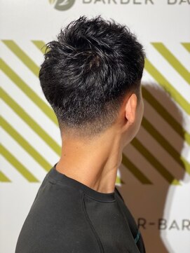バーバーバー 四谷(BARBER-BAR) ビジネス爽やかクールスパークショートスタイル