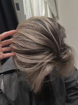 コスモス 町田(COSMOS)&nbsp;ナチュラルにモテるブラウンホワイトカラー町田美容室