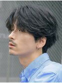 原宿メンズパーマフェザーパーマセンターパートガイルヘア20代