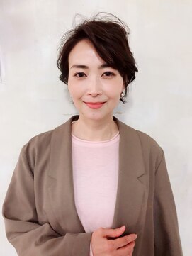 マグノリア オモテサンドウ(MAGNOLiA Omotesando) 愛されハンサムショート