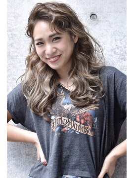 ロロ(ro-ro) plumyイルミナx外ハネボブxアッシュブラウンxネオウルフ