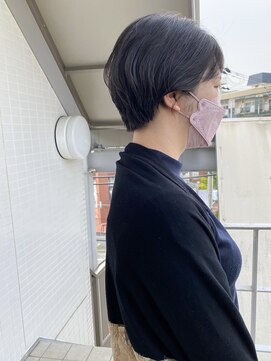 オーシャン(Ocean) ［OCEAN Hair&Life 水田成美］ぱっつん前髪☆スッキリショート