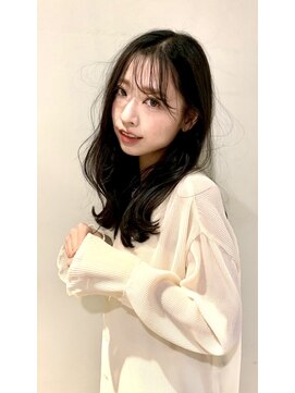 セブンベルベット(7 Velvet) 大人韓国風スタイル