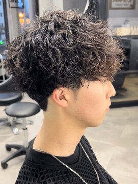 ウノ(U.No.) 波打ちパーマ/メンズパーマ/長野市美容室