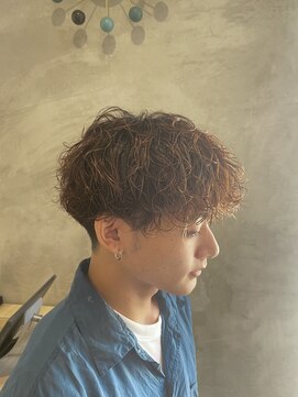 エッジ ヘア メイク(edge hair +make) 強スパイラル/刈り上げマッシュ/刈り上げパーマ