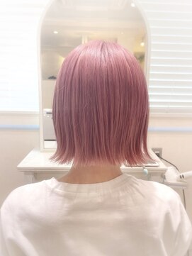 リベルタ(Re:berta) 切りっぱなしベリーピンクボブ