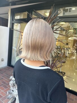 リル 茅ヶ崎(Liru:) 【Rina】ホワイトベージュ