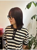 切りっぱなしボブ　レッドカラー　外ハネボブ　ぷつっと　縮毛