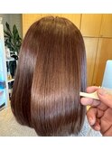 ツヤ髪ストレートヘア暖色系艶カラー透明感ブラウン20代30代40代