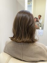 ロンド(ROND) 大人気ミルクティーベージュ切りっぱなしボブ