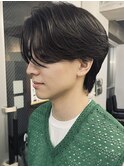 原宿ニュアンスパーマ毛流れヘアセンターパート大人ビジネスヘア