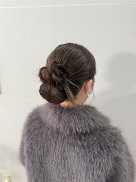 イーエル グランデ(e.ll grande) カチモリヘア