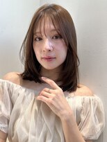 リンネテラス(Lin'ne terrace)&nbsp;顔周りレイヤーの透明感のある大人ミディ＊レイヤーカット