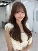 くびれ韓国ヘアぱっつんバングハニーベージュカラー