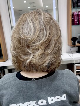 ピークアブー アヴェダ ギンザシックス(PEEK-A-BOO AVEDA GINZASIX) 【コントラストカラー】ローライト ハイライト 白髪ぼかし◆