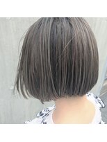 リマ(RIMA)&nbsp;【RIMA】 外国人風☆アッシュベージュと質感ボブハイライト