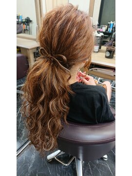 エヌエービー 池袋店(N.A.B.) ローポニー