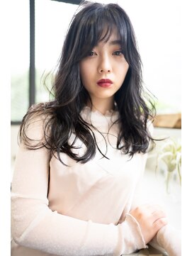 リリー(Lilley) 【Lilley高田彩乃】韓国風ゆる巻き黒髪スタイル