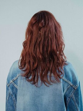 カラーサロンビスカリア 相模原エリア 淵野辺駅店(Color salon Biscaria) ウェイビーロングレイヤー