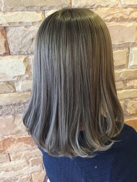 マイヘアイズグッド(My Hair is Good) グレージュ［今泉］［ショート］［ボブ］［白髪染め］