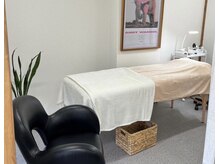サロンエフ(salon F)の雰囲気（同日施術できます！電話のご予約承ります！080-4350-1847）