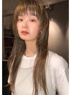 ザ ストラマ(THE STRAMA) harumiyaフェイスレイヤー/ナチュラルレイヤー/グレージュ