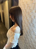 フィン(fin)&nbsp;ロングヘア　腰上