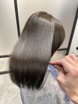 サロウィン 池袋(SALOWIN) ブリーチなしオリーブベージュ × 赤味除去 × 髪質改善 #289