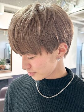 イリ 大阪(ili) ハイライトカラー/ミルクティーベージュ/レイヤーカット