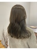 くすみオリーブ