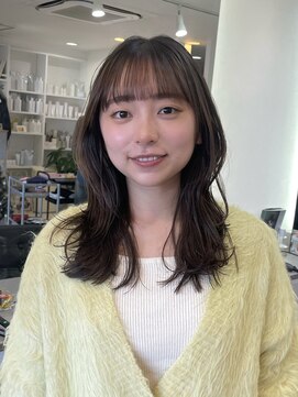 エンリッチヘア(enrich hair) レイヤー/ぱつっん前髪/お顔周りカット/癖毛スタイル